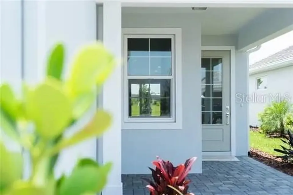 8113 Sternway Road Sarasota FL 34240