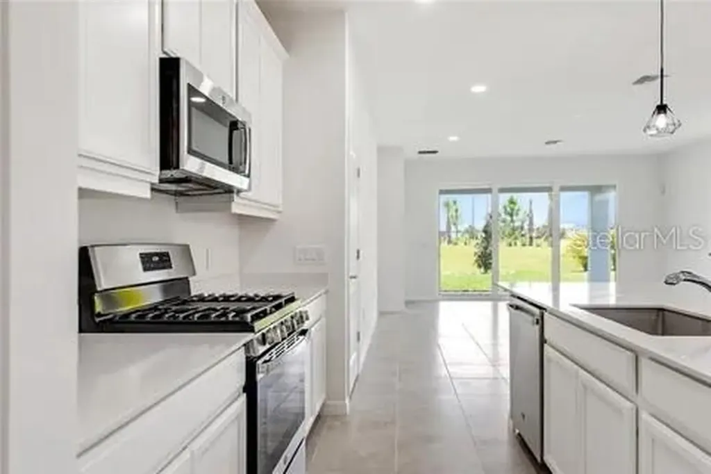 8113 Sternway Road Sarasota FL 34240
