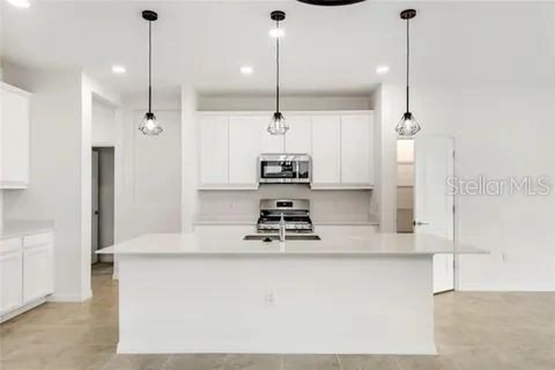 8113 Sternway Road Sarasota FL 34240