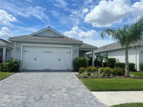 8113 Sternway Road Sarasota FL 34240