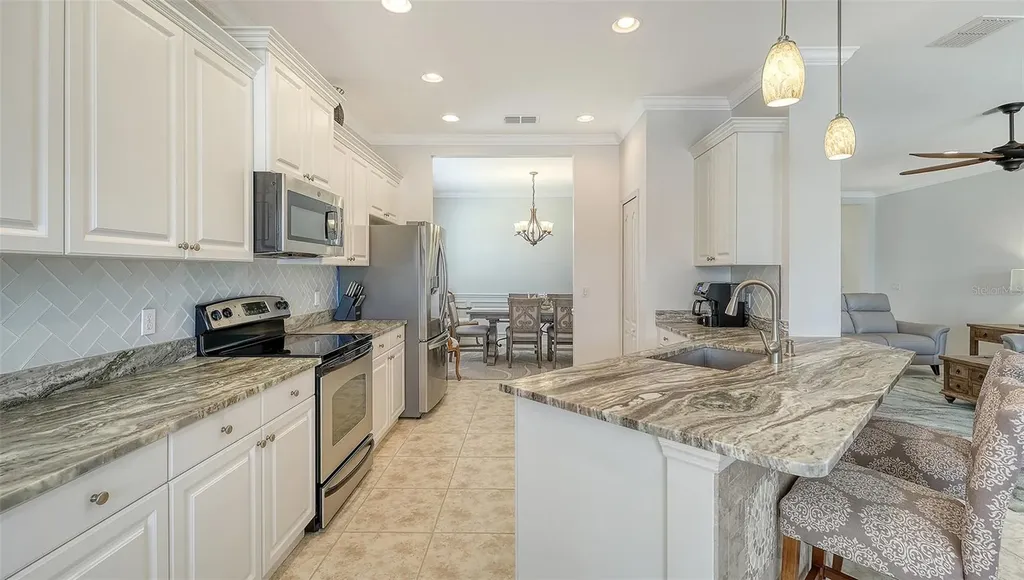 5303 Tide Point Way Bradenton FL 34208