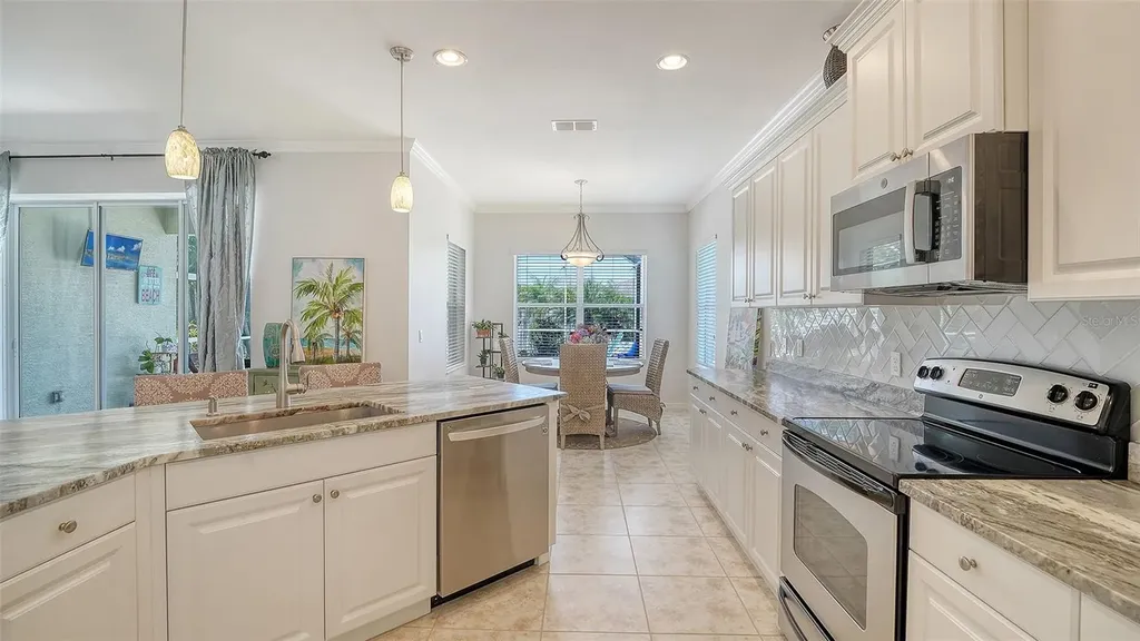 5303 Tide Point Way Bradenton FL 34208