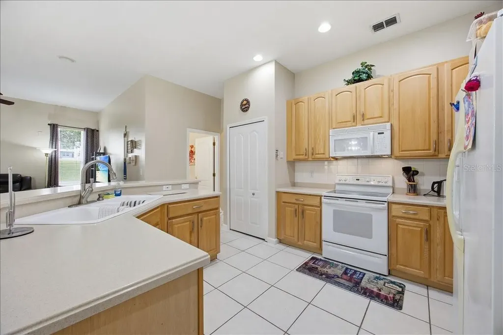 722 Brighton Drive Davenport FL 33897