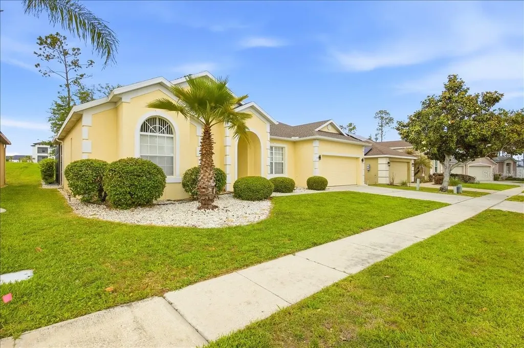 722 Brighton Drive Davenport FL 33897