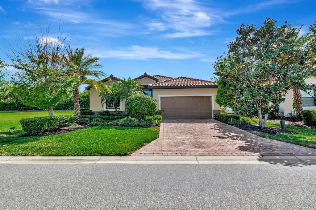 157 Wandering Wetlands Circle Bradenton FL 34212