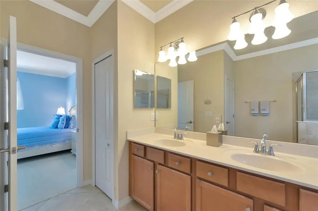 157 Wandering Wetlands Circle Bradenton FL 34212