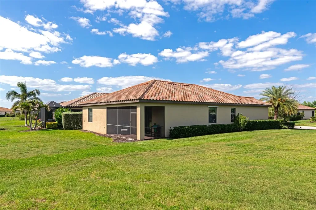 157 Wandering Wetlands Circle Bradenton FL 34212
