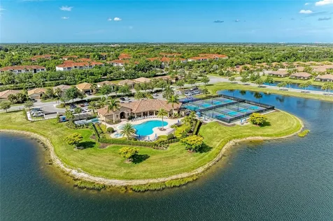 157 Wandering Wetlands Circle Bradenton FL 34212