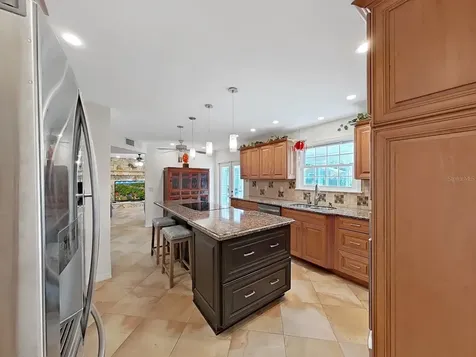 7645 Harbor View Way Seminole FL 33776