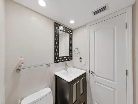 7645 Harbor View Way Seminole FL 33776