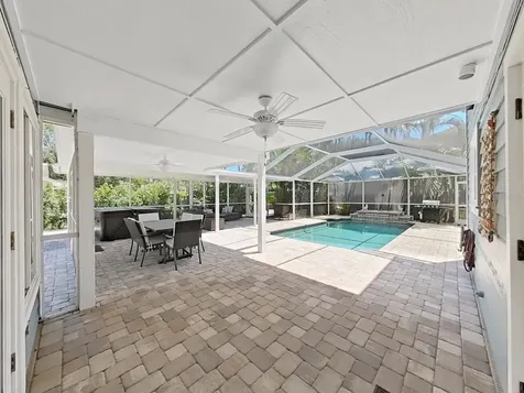 7645 Harbor View Way Seminole FL 33776