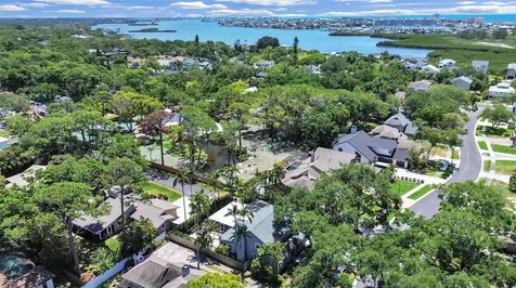 7645 Harbor View Way Seminole FL 33776
