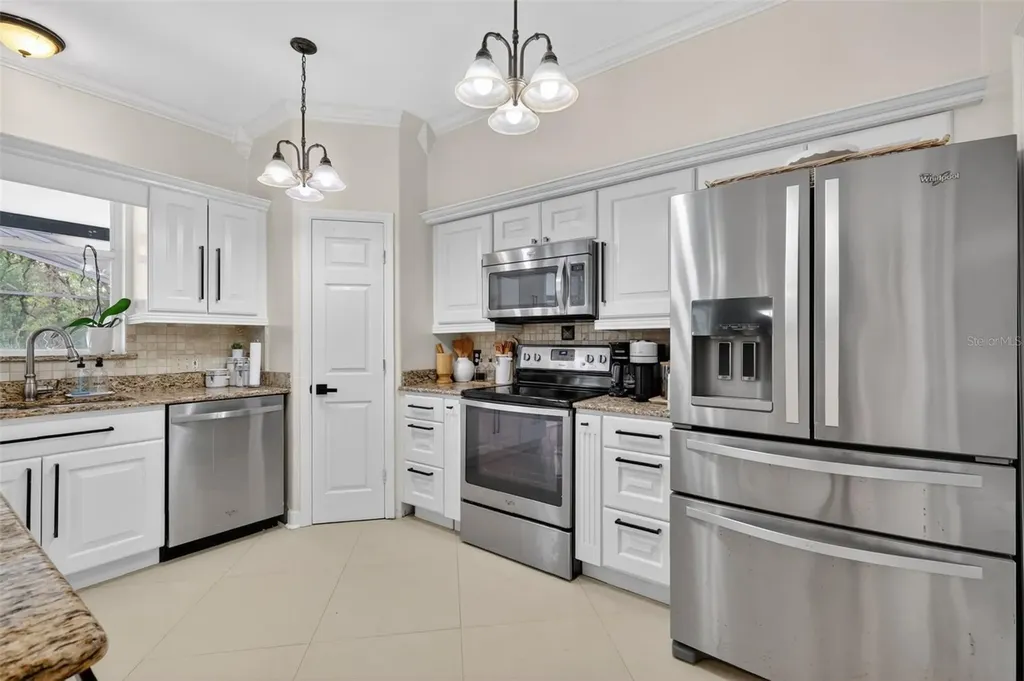 359 Pebble Court Minneola FL 34715