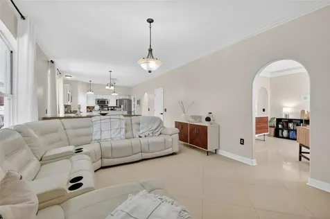 359 Pebble Court Minneola FL 34715