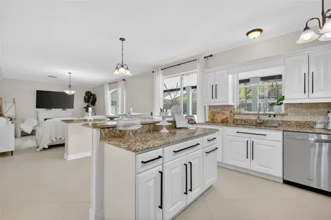 359 Pebble Court Minneola FL 34715