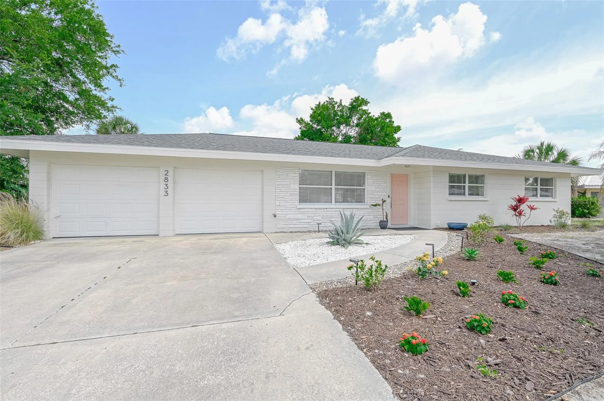 2833 Sunnyside Street Sarasota FL 34239