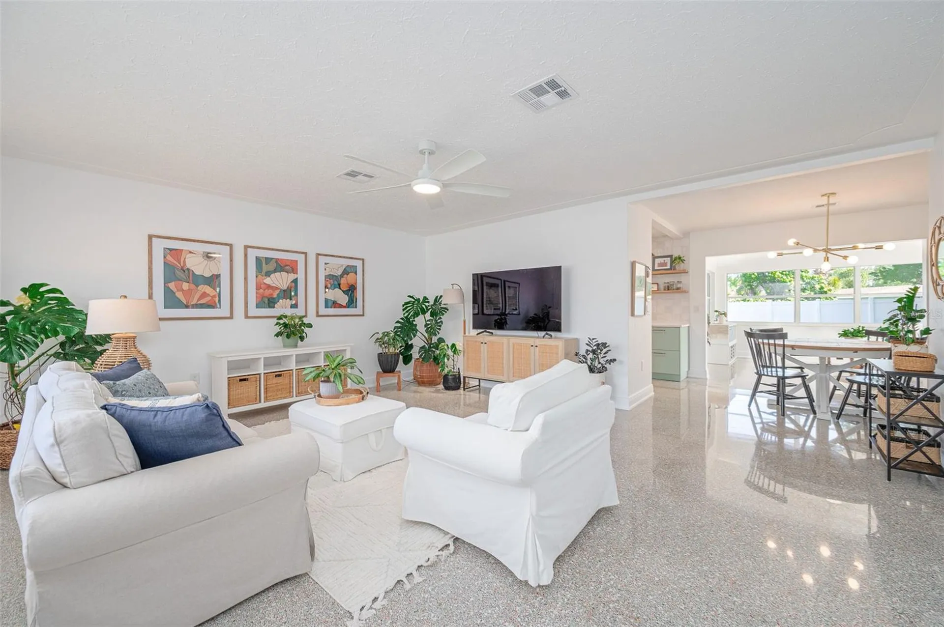 2833 Sunnyside Street Sarasota FL 34239