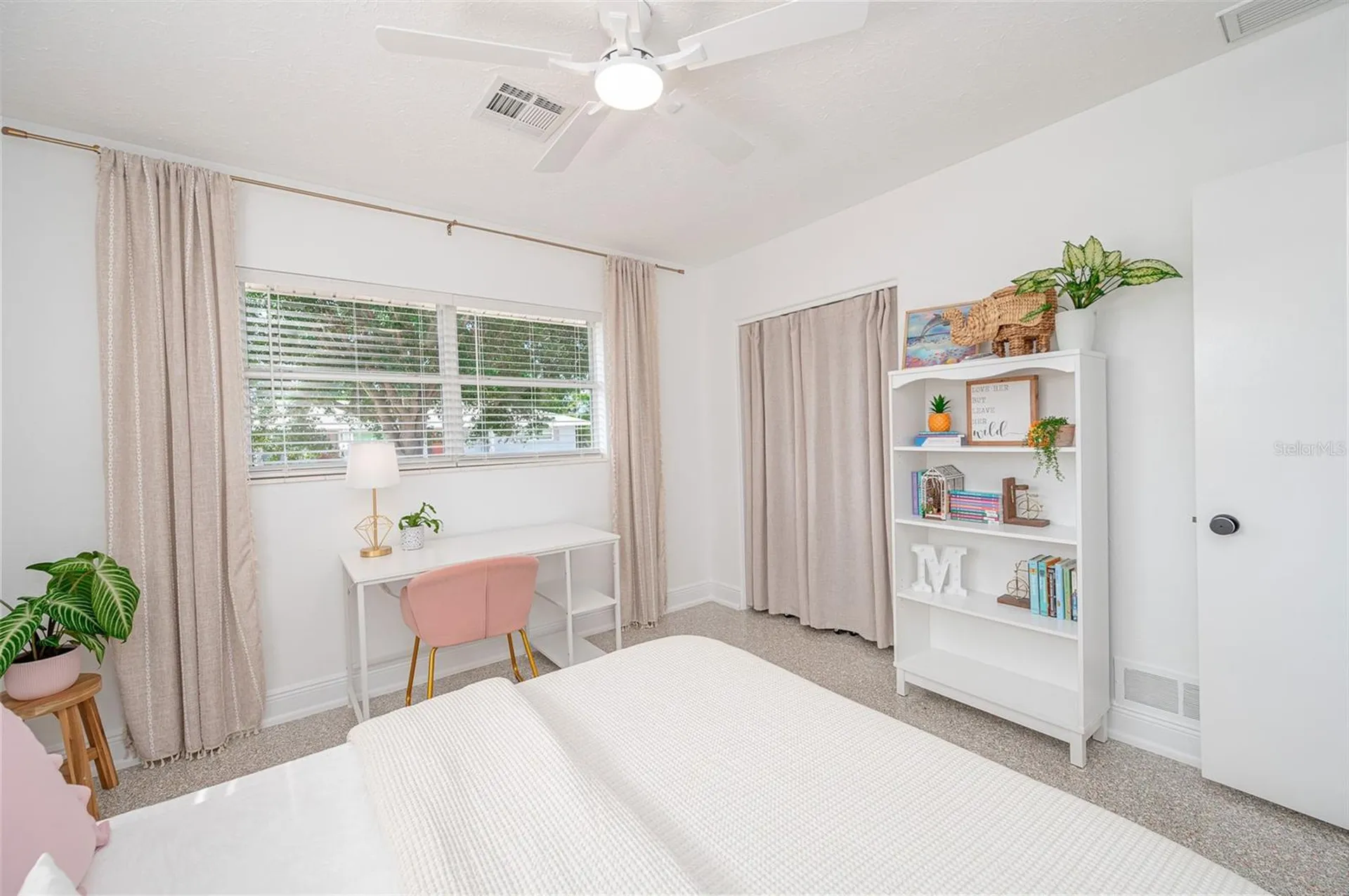 2833 Sunnyside Street Sarasota FL 34239