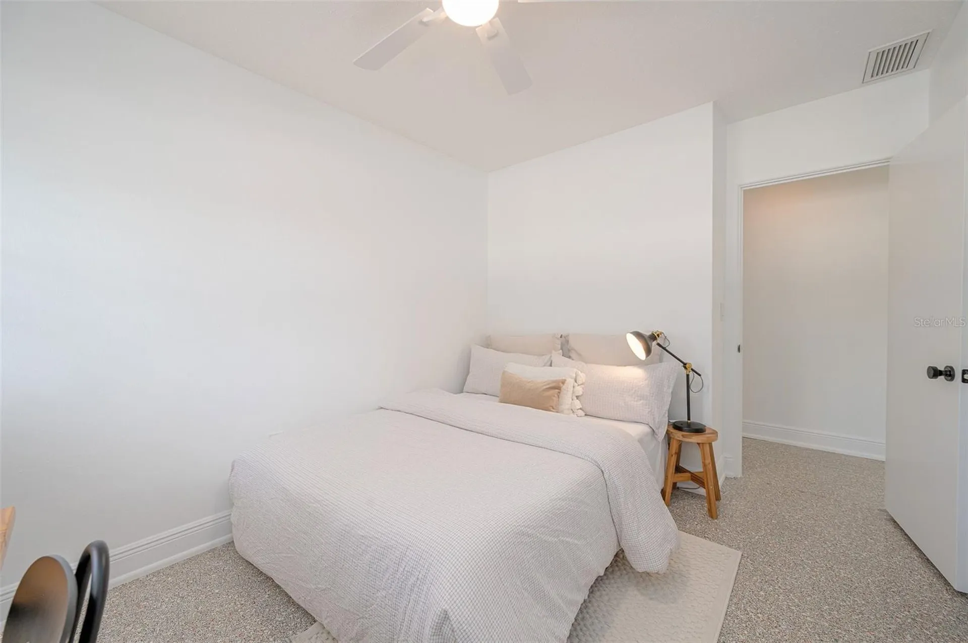2833 Sunnyside Street Sarasota FL 34239