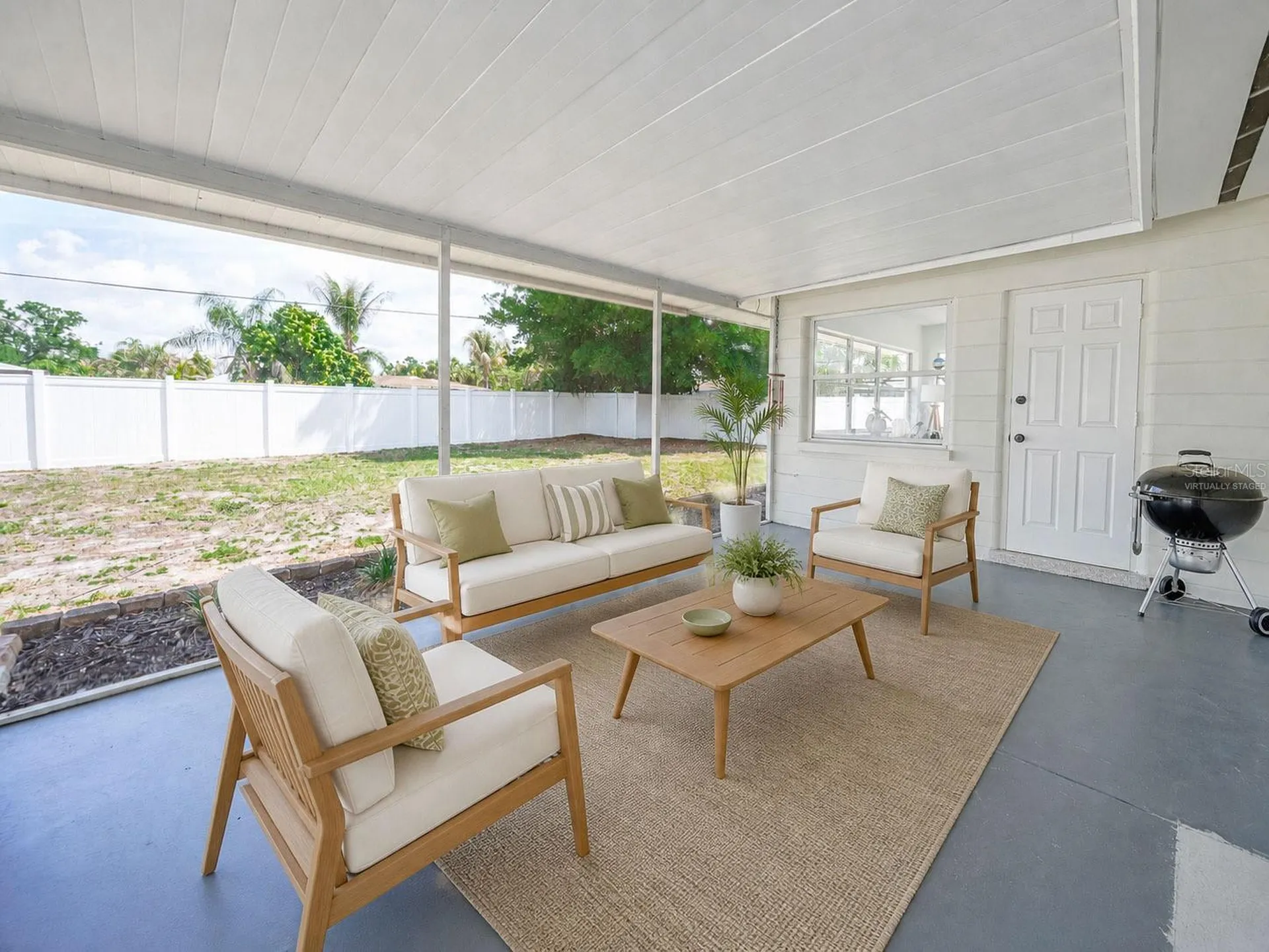 2833 Sunnyside Street Sarasota FL 34239