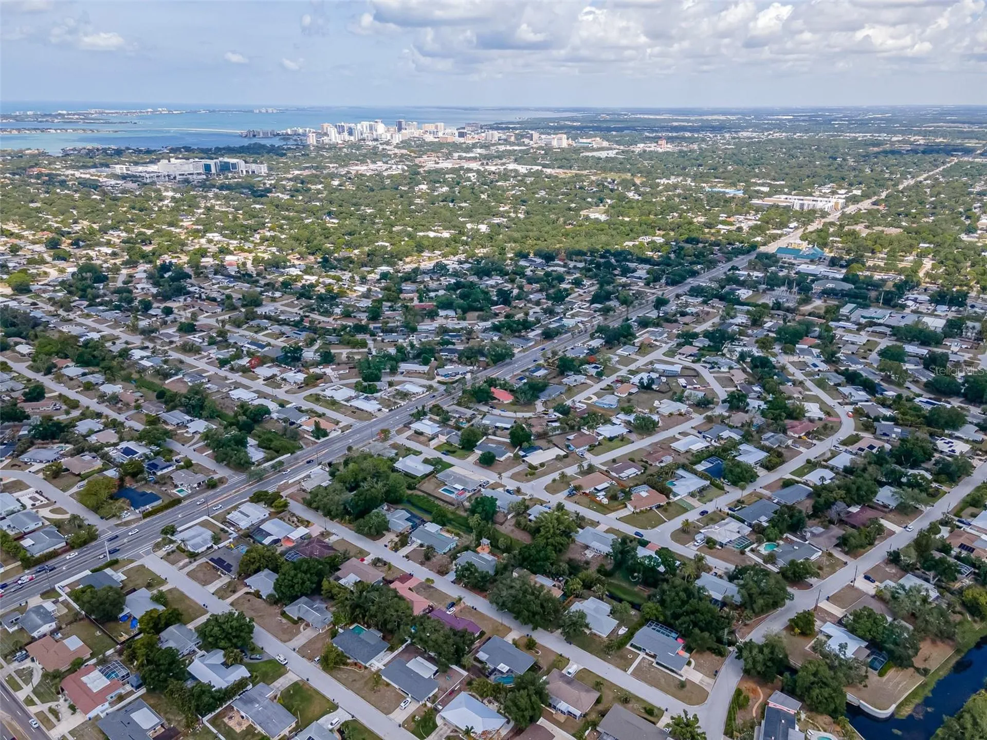 2833 Sunnyside Street Sarasota FL 34239