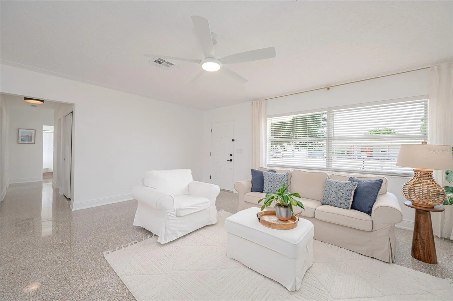 2833 Sunnyside Street Sarasota FL 34239
