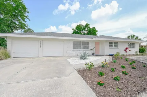 2833 Sunnyside Street Sarasota FL 34239