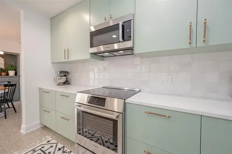 2833 Sunnyside Street Sarasota FL 34239