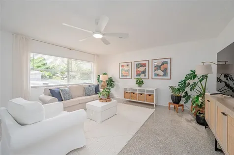 2833 Sunnyside Street Sarasota FL 34239