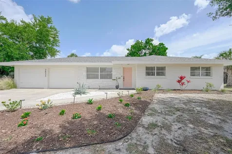 2833 Sunnyside Street Sarasota FL 34239