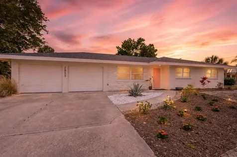 2833 Sunnyside Street Sarasota FL 34239