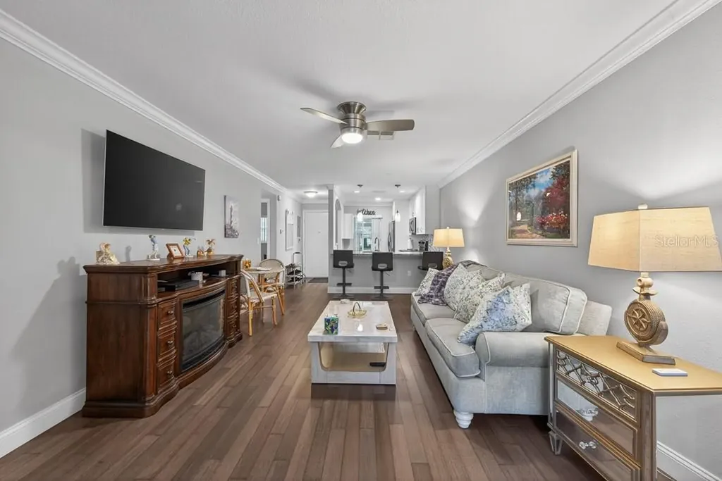 2465 Northside Drive Clearwater FL 33761