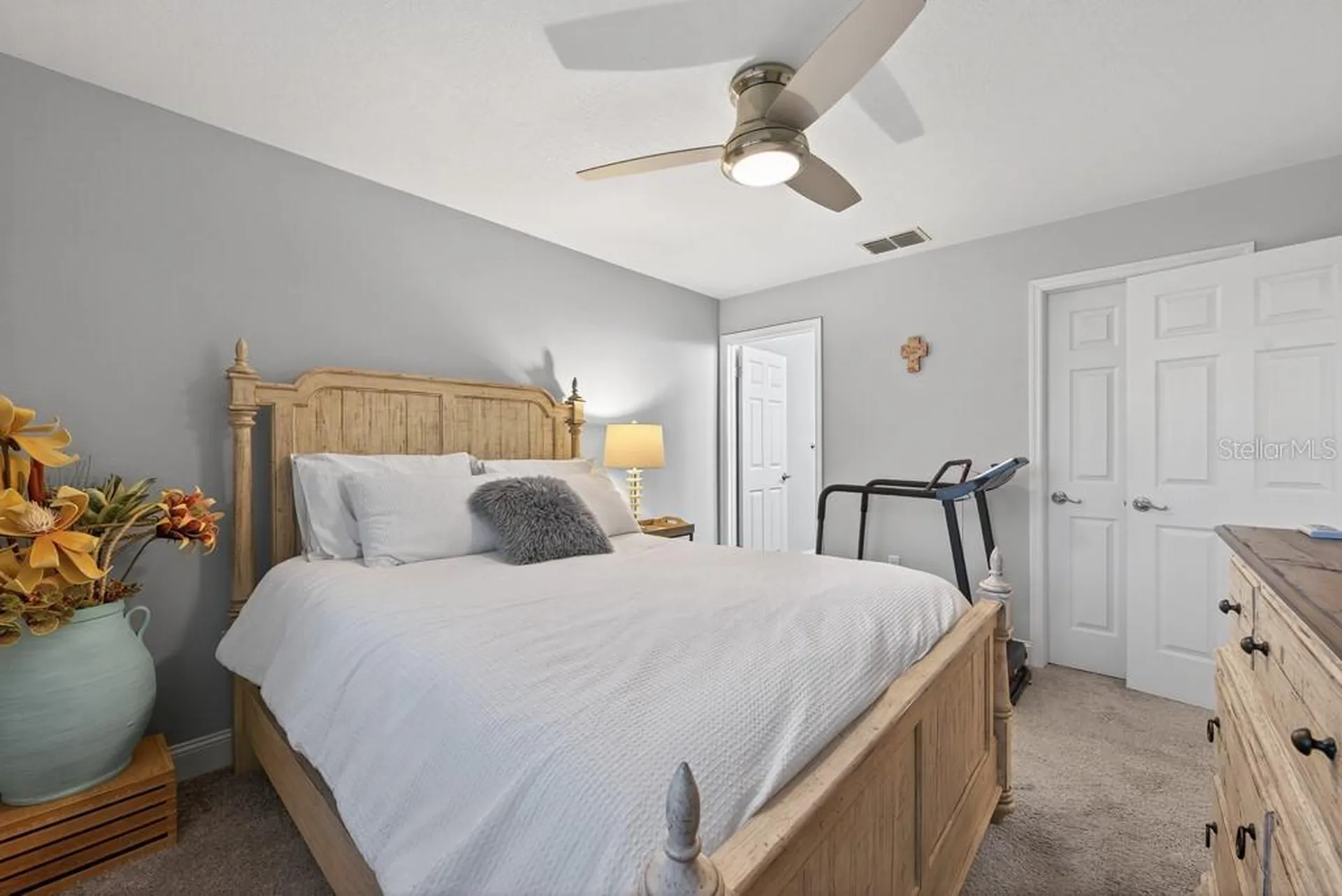 2465 Northside Drive Clearwater FL 33761