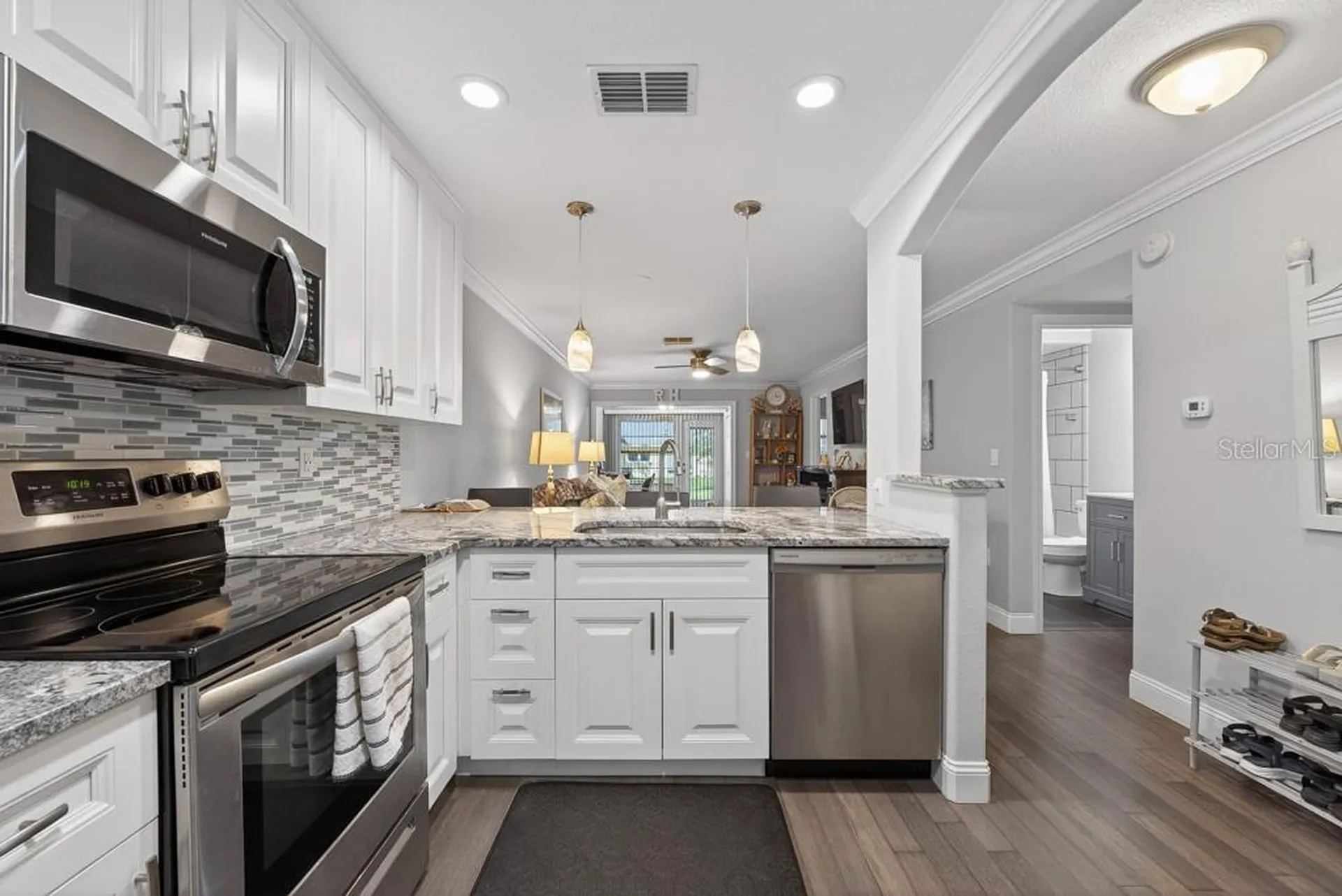 2465 Northside Drive Clearwater FL 33761