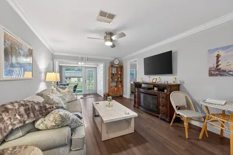 2465 Northside Drive Clearwater FL 33761