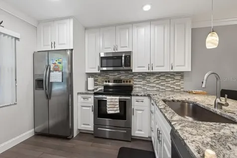 2465 Northside Drive Clearwater FL 33761