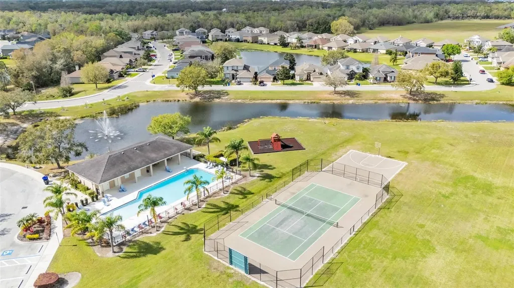 4628 Lathloa Loop Lakeland FL 33811
