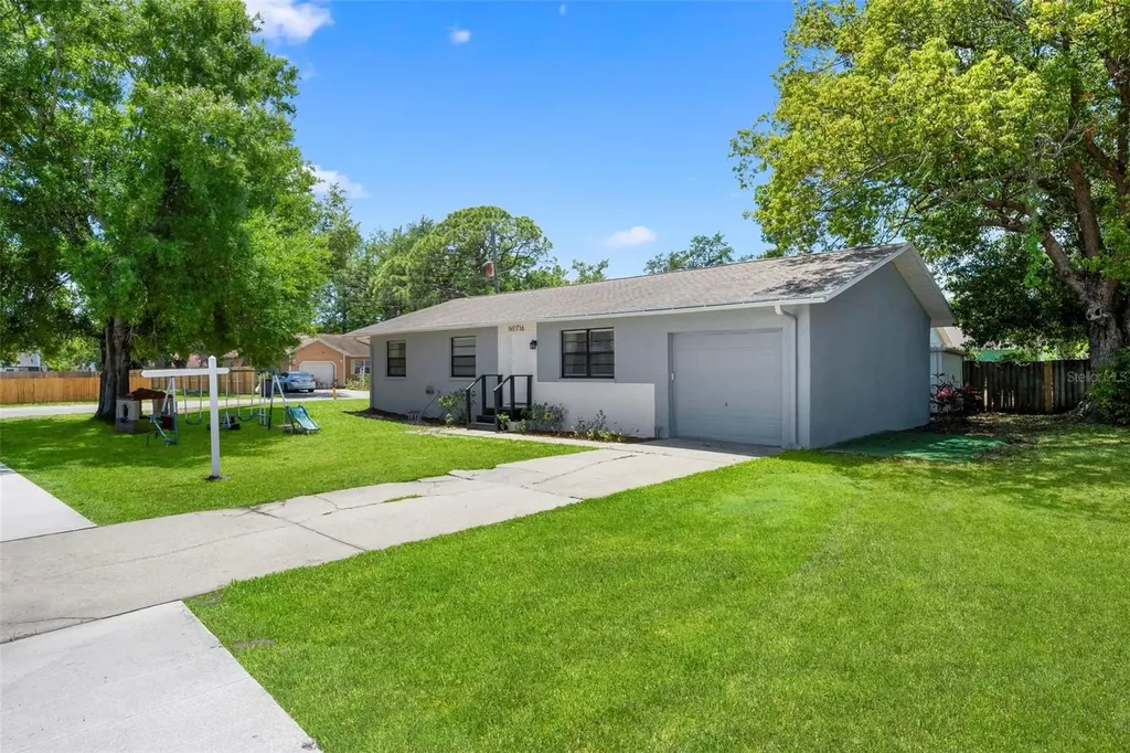 716 22nd Street E Bradenton FL 34208