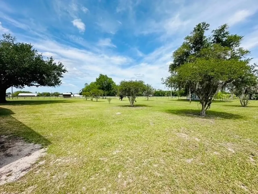 6814 Redwing Road Groveland FL 34736