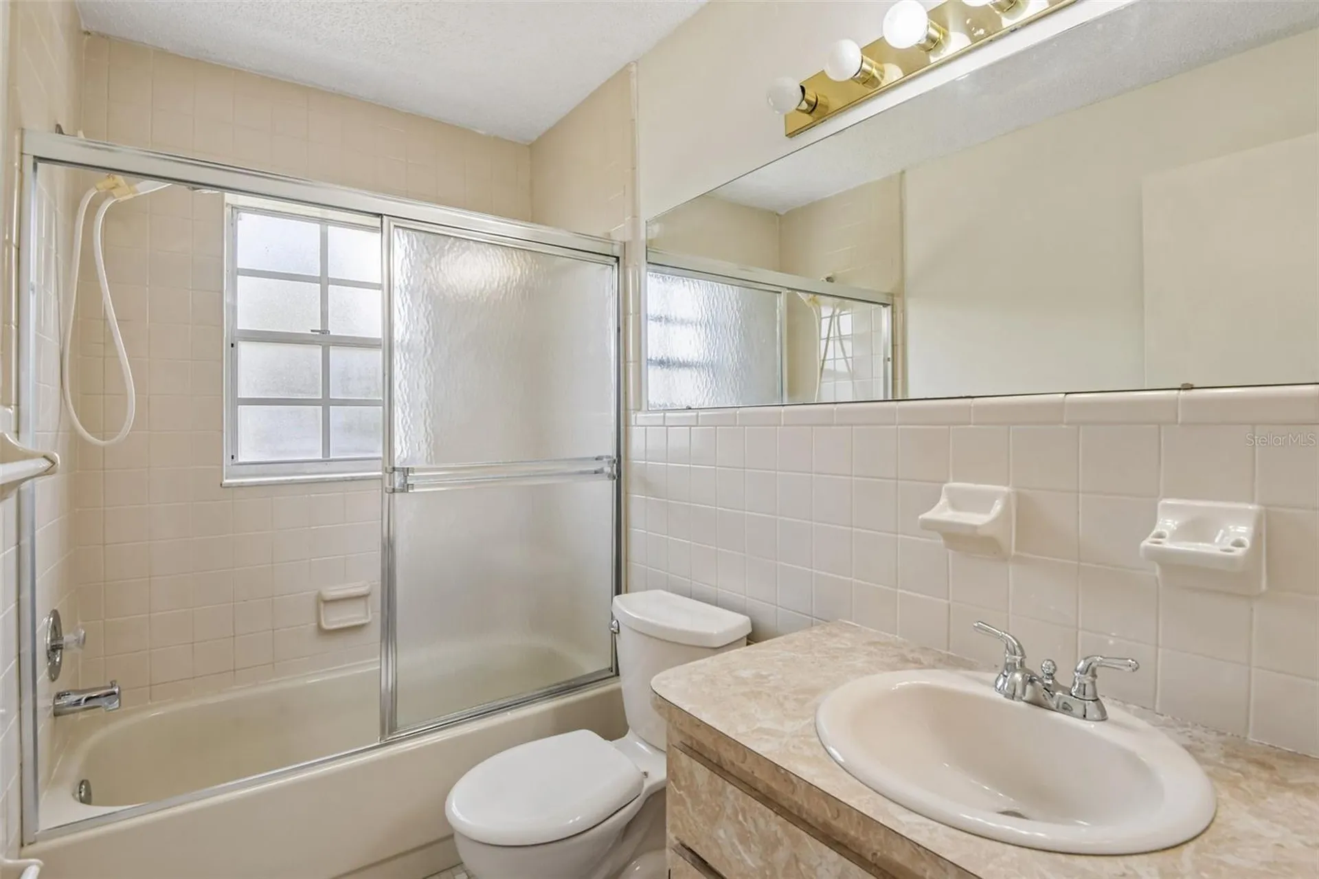 6704 Hickorywood Lane New Port Richey FL 34653