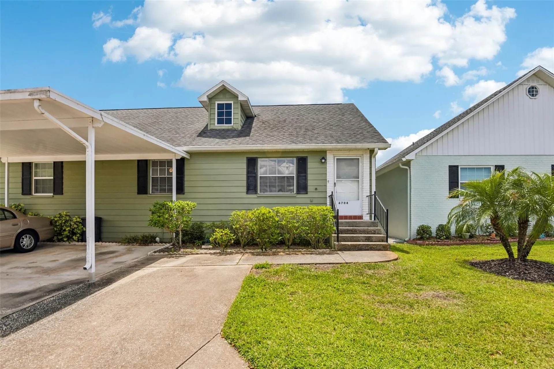 6704 Hickorywood Lane New Port Richey FL 34653