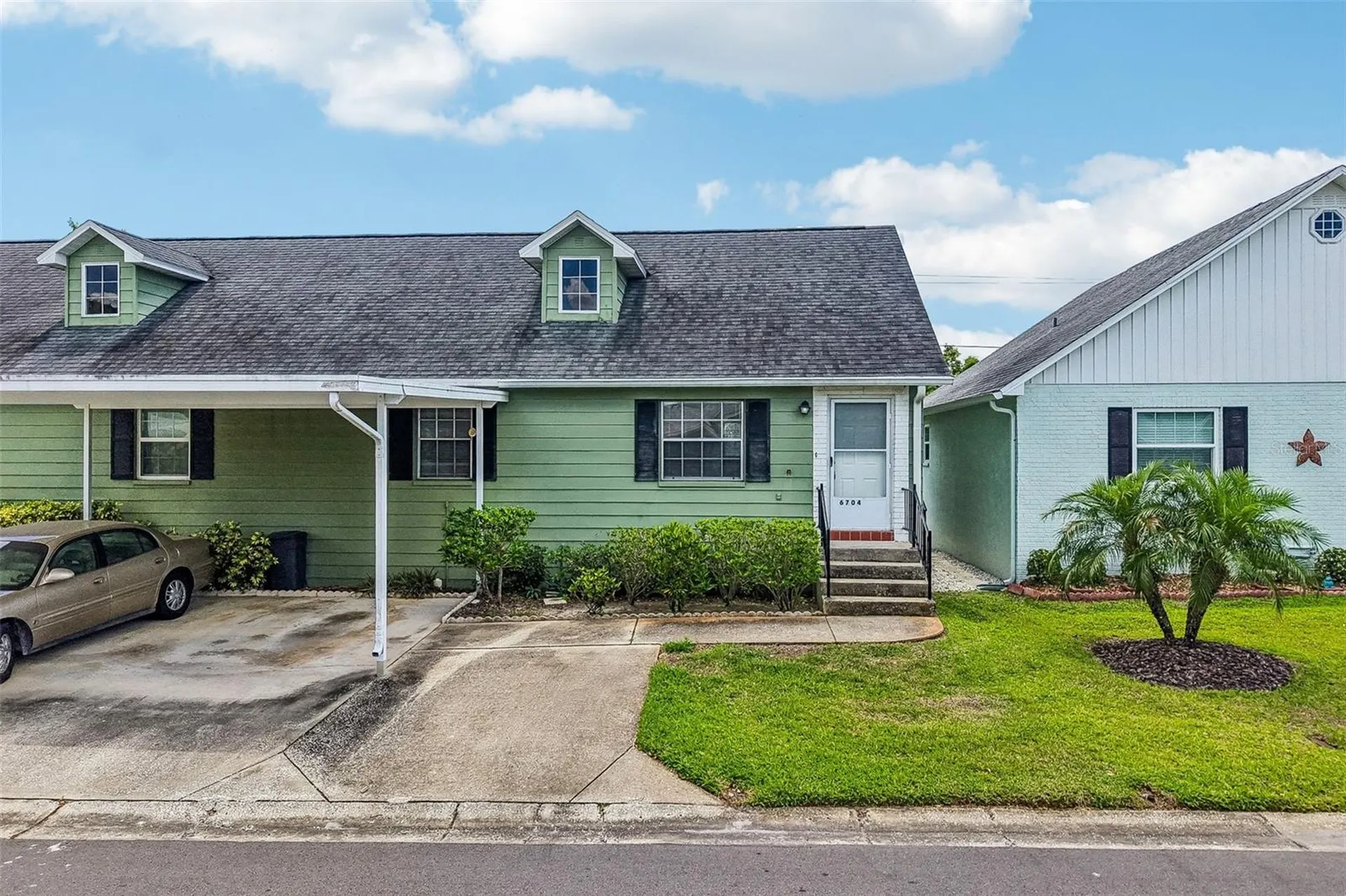 6704 Hickorywood Lane New Port Richey FL 34653