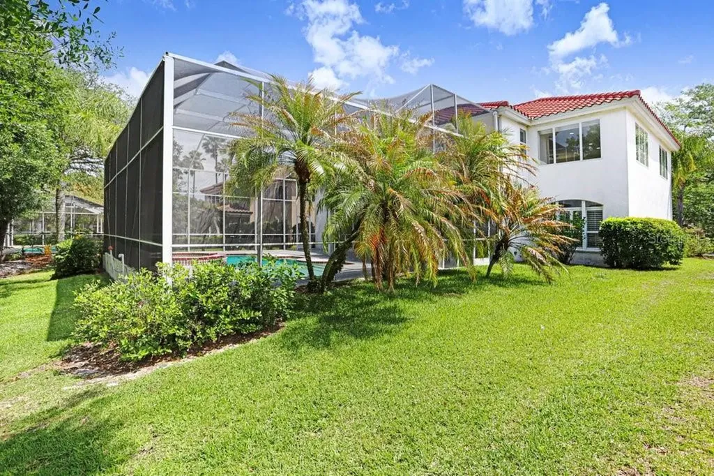 18124 Courtney Breeze Drive Tampa FL 33647