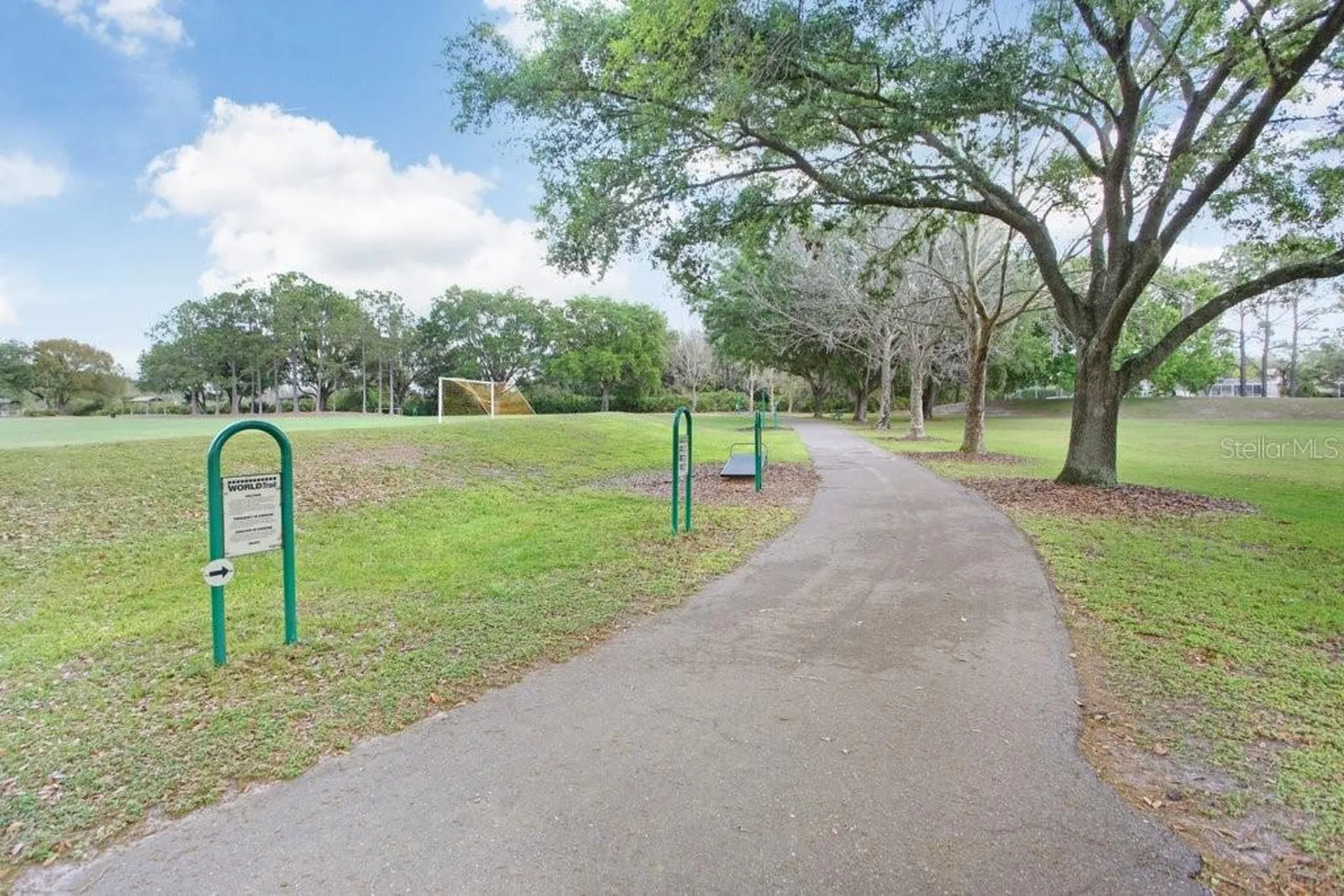 18124 Courtney Breeze Drive Tampa FL 33647