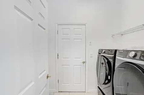 18124 Courtney Breeze Drive Tampa FL 33647