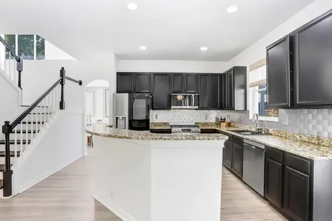 18124 Courtney Breeze Drive Tampa FL 33647