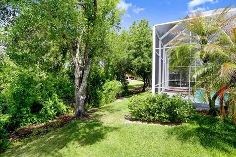 18124 Courtney Breeze Drive Tampa FL 33647