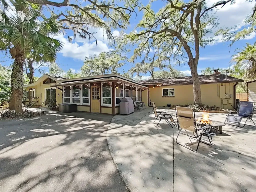 18835 Tracer Drive Lutz FL 33549
