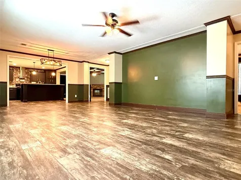 9711 SE Highway 464c Ocklawaha FL 32179