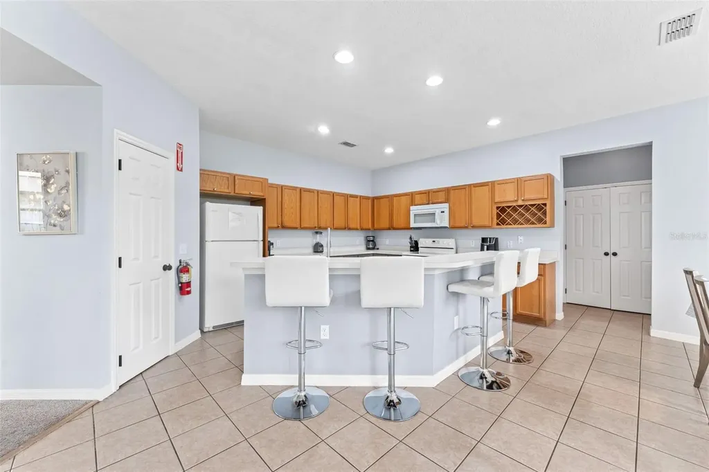 213 Willow View Drive Davenport FL 33896
